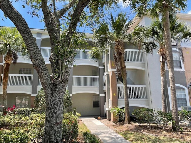 Photo - 13905 Fairway Island Dr Unidad 1035 Rental