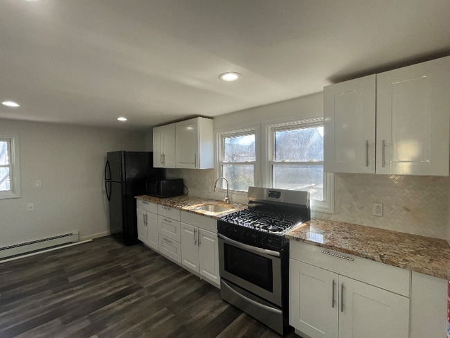 Photo - 10-16-16 Hopper St Unidad 2