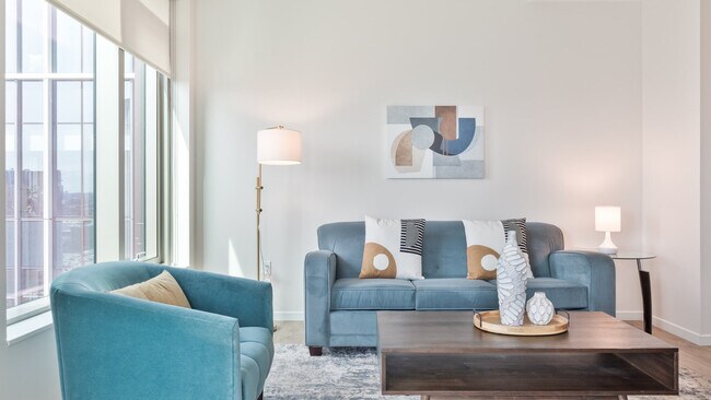 Photo - 131 Seaport Blvd Unidad FL19-ID1050345P