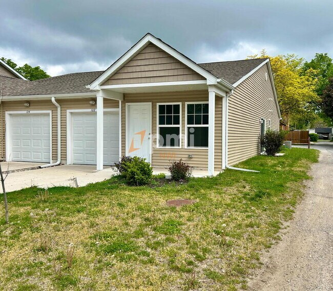 Photo - 122-124-124 Park Ave