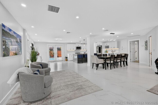 1390 Pine Valley Dr
