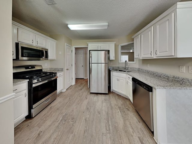 Photo - 105 Rocky Creek Ct