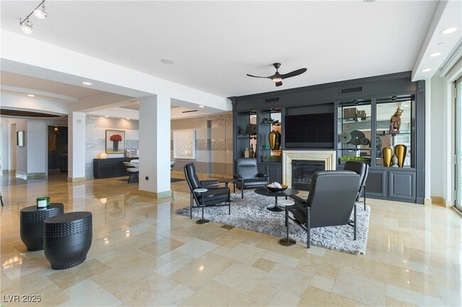 Building Photo - 9101 Alta Dr Unit 505 Rental
