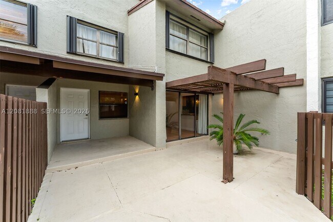 Photo - 10020 NW 9th St Cir Unit 103