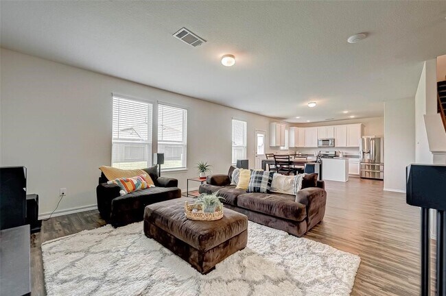 Photo - 25919 Kinship Ct