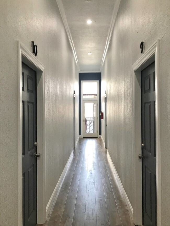 Photo - 518 7th St Unidad 03