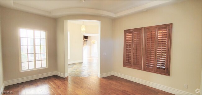 Building Photo - 180 Popolo Dr Rental