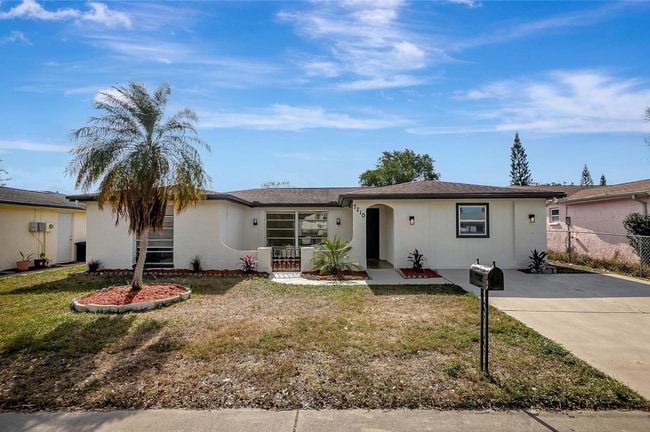 7210 Parrot Dr