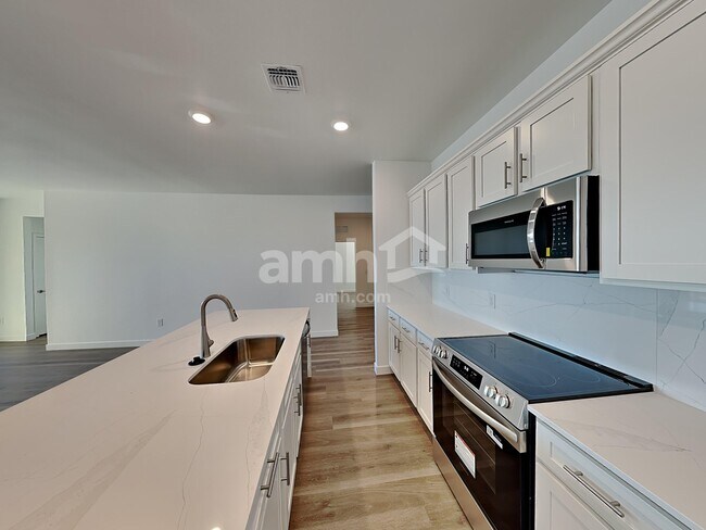 Photo - 12311 W Burruel Crk Ln
