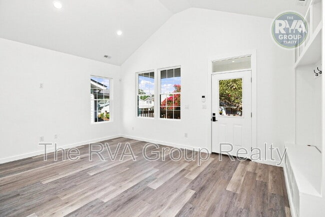 Photo - 1609 Rogers St