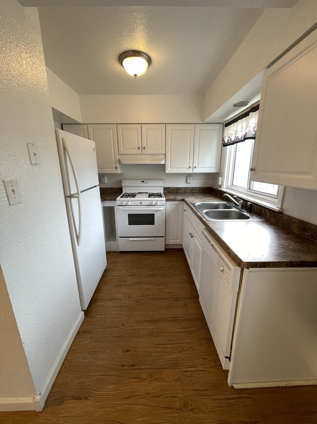 Photo - 4420 3rd Ave N Unit 3