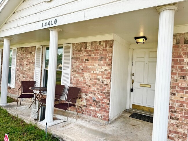 Photo - 14410 Foxford Way