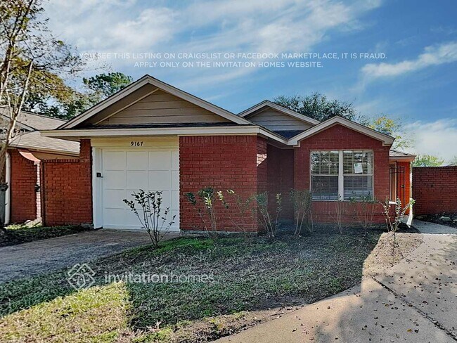 Building Photo - 9167 Golden Sunshine Dr