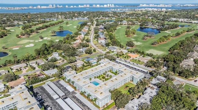 Photo - 1706 Belleair Forest Dr Unit 136