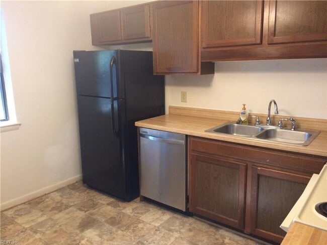 Photo - Chimney Hill