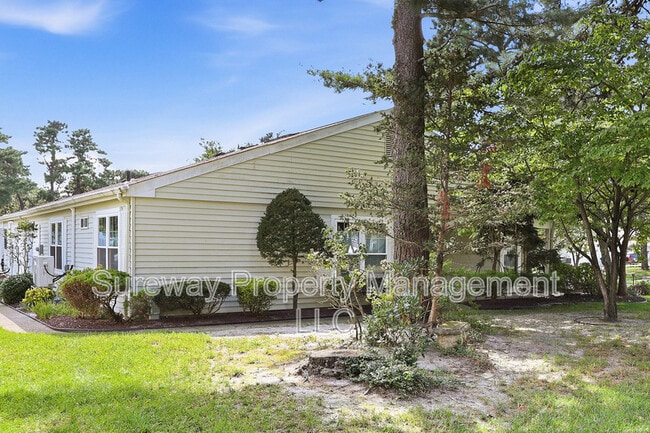 Photo - 517A Cheshire Ct