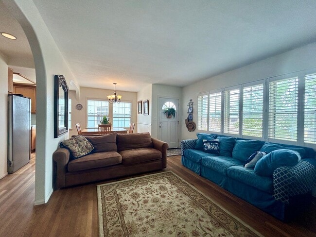 Photo - Spacious Beach House in South Oceanside