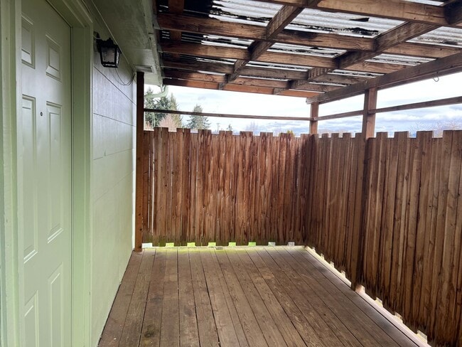 Photo - Upstairs 1 bedroom apartment with garage!