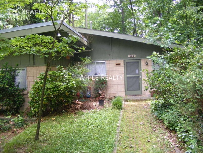 Photo - 120 Newell St House