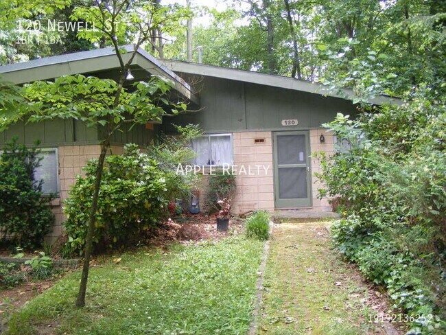 Building Photo - 120 Newell St Rental