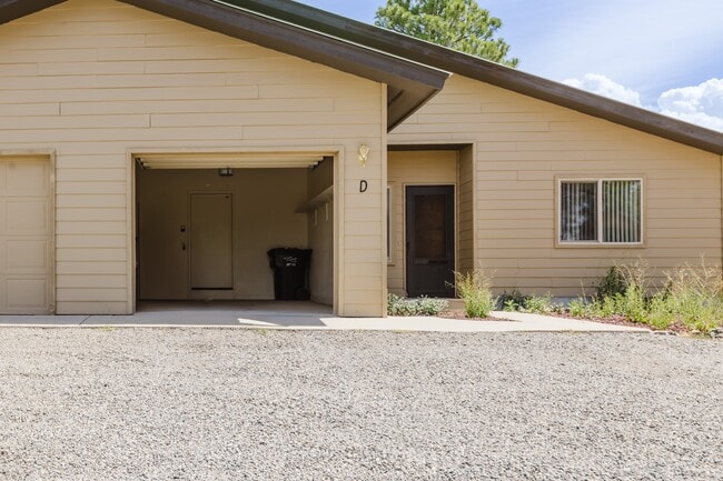 Building Photo - 3000 US-84 Rental