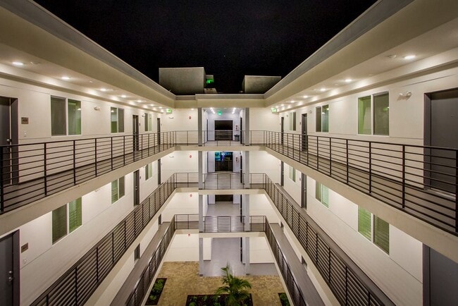 Glenoaks Villas