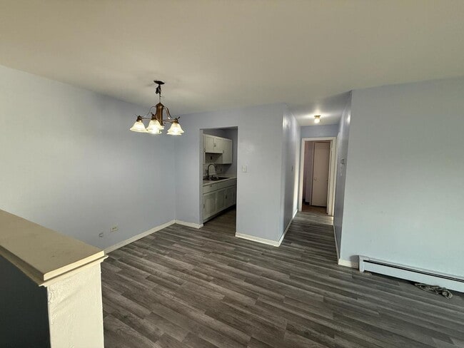 Photo - 1195 Meadow Ln