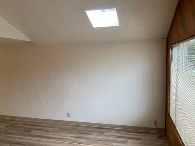 Photo - 2 Bedroom Duplex in Cal Young Neighborhood