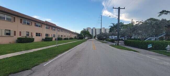 Photo - 600 SW 2nd Ave Unit 235