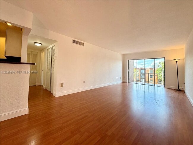 Photo - 9429 SW 76th St Unit W38