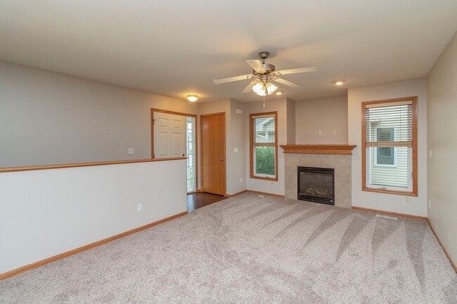 Photo - FULLY FENCED IN YARD!! 3 Bedroom, 2.5 Bathroom Home in Ankeny