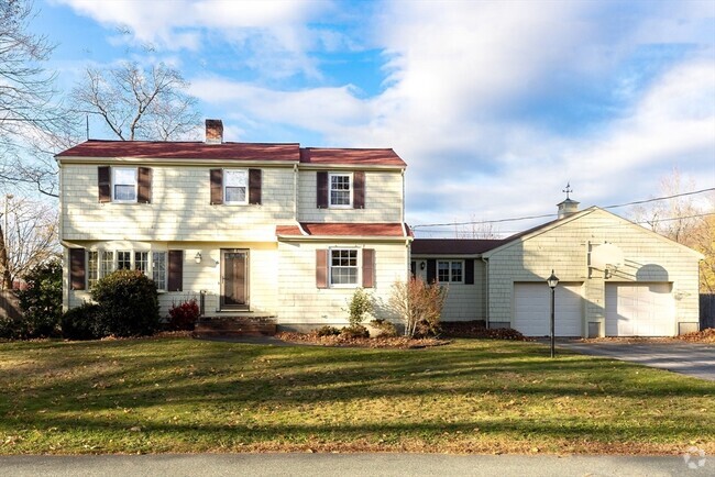 Building Photo - 6 Shagbark Rd Rental