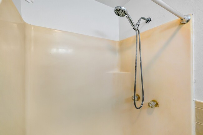 Photo - 3605 Longherridge Dr