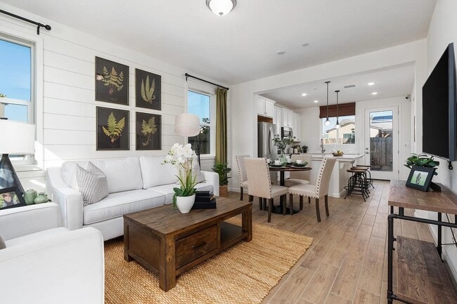 Photo - 6623 E Crimson Dr