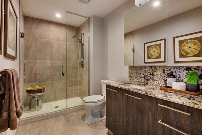 Photo - 401 W Superior St Unit 2105