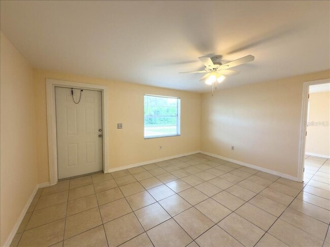 Photo - 11432 Poplin Ave