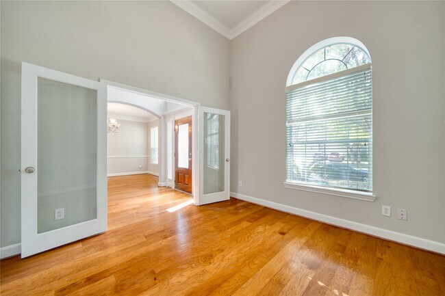 Photo - 5619 Riverstone Crossing Dr