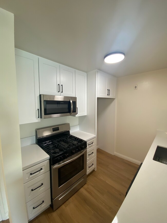 Photo - 18620 Hatteras St