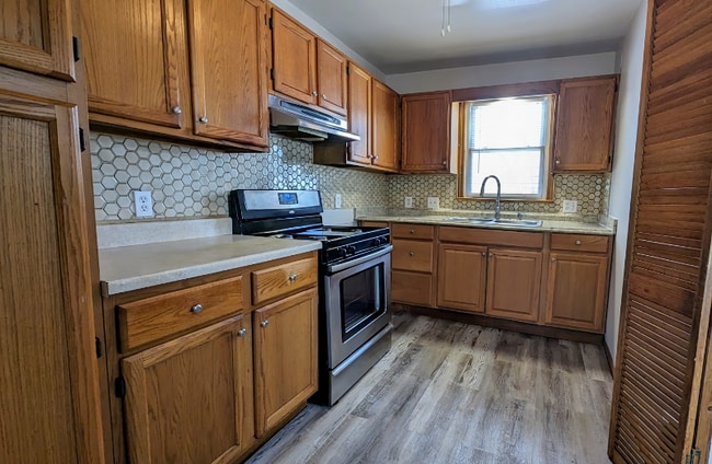 Photo - 4107 Flora Ave