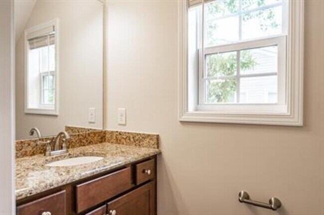 Photo - 545 N Saylor St