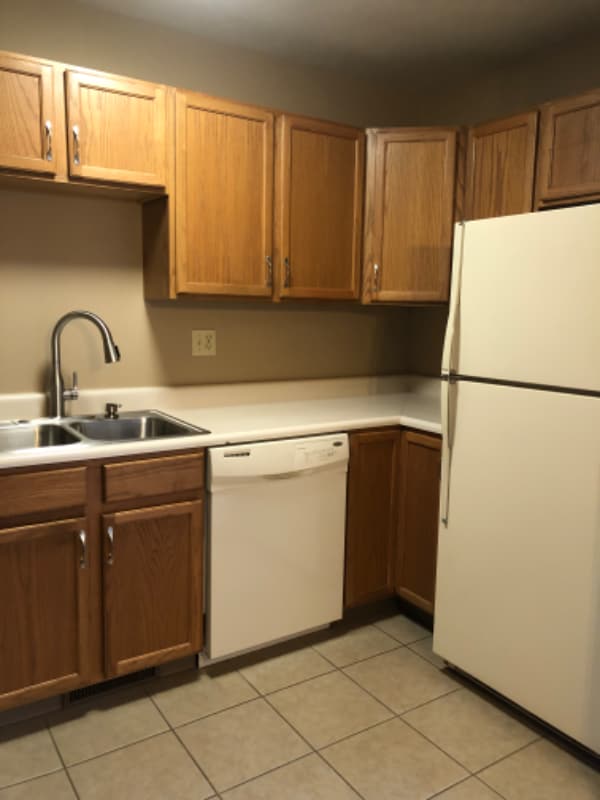 Photo - 412 Silvis Way Casa Adosada