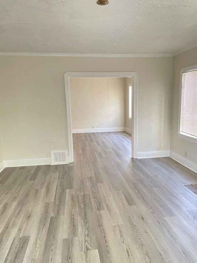 Photo - 00833 Unit 833