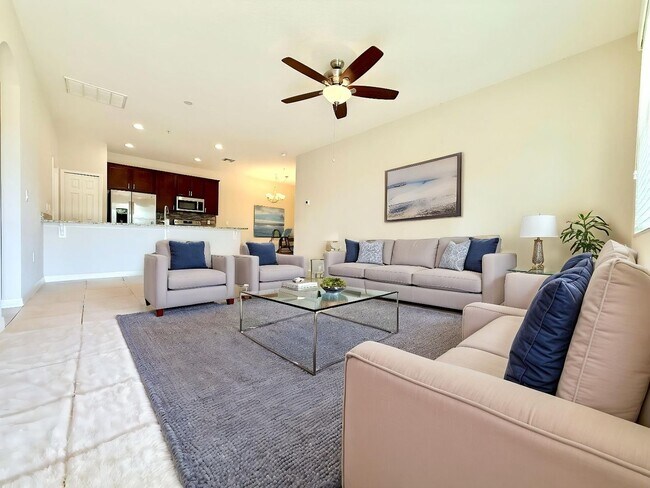 Photo - Refined living in Oak Ridge – Bright 3 Bedrooms/2 Bath End-unit home!