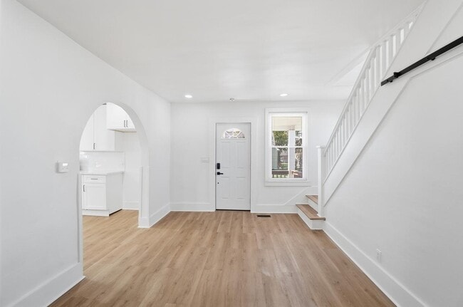 Photo - 630 Ewing Ave