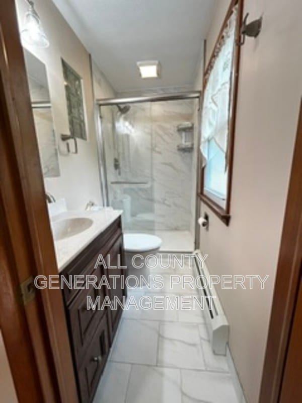 Photo - 2281 Weymouth Rd