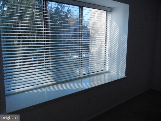 Photo - 4510B Aberdeen Dr