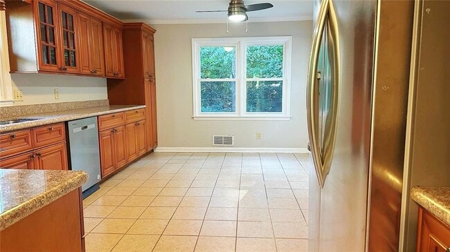 Building Photo - 1645 Bill Murdock Rd Rental
