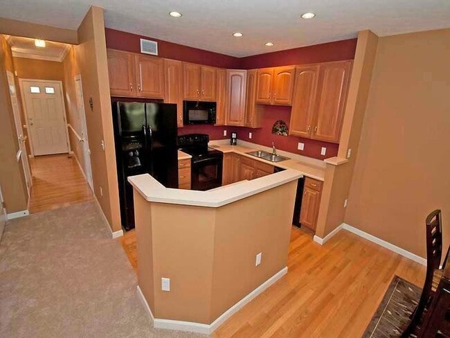 Photo - 767 Norwegian Spruce Dr