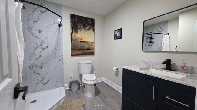 Photo - 1343 Poppy Ave