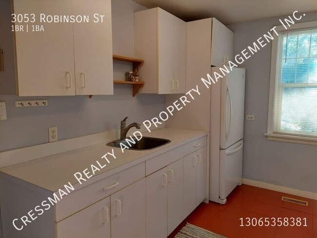 Photo - 1 Bedroom Full House in Lakeview